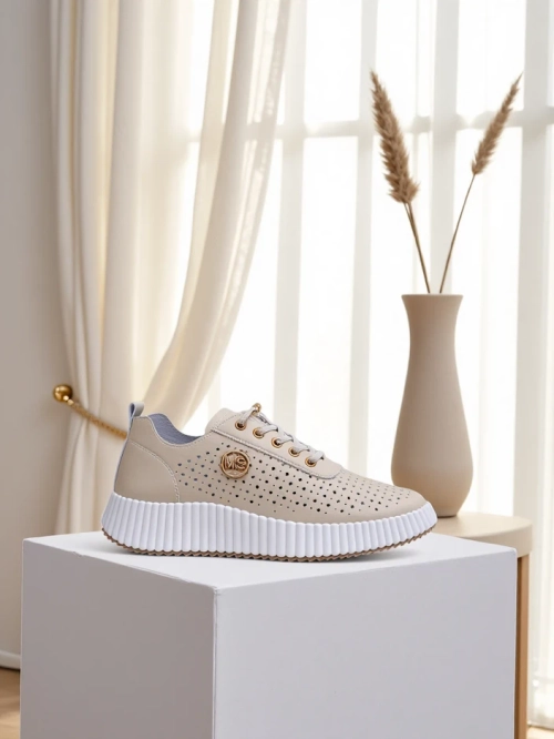 Royalfashion Жіночі спортивні кросівки на шнурівці Jovenes