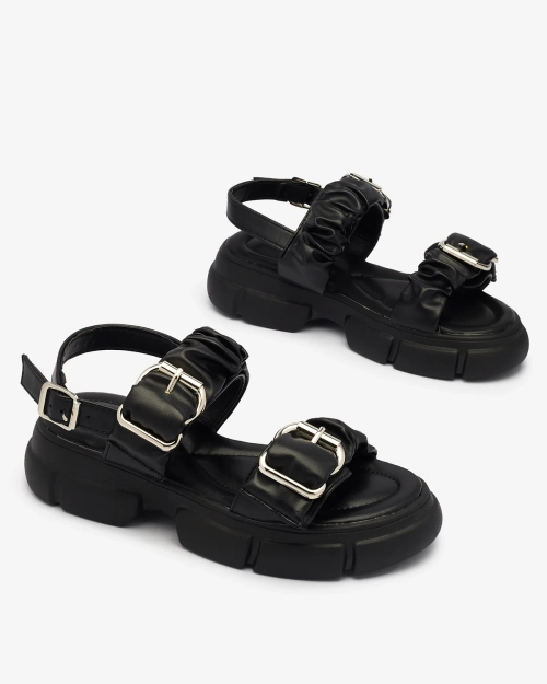 Royalfashion Чорні жіночі босоніжки на товстій підошві Bannat