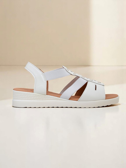 Royalfashion Жіночі сандалі на низькій танкетці Sora