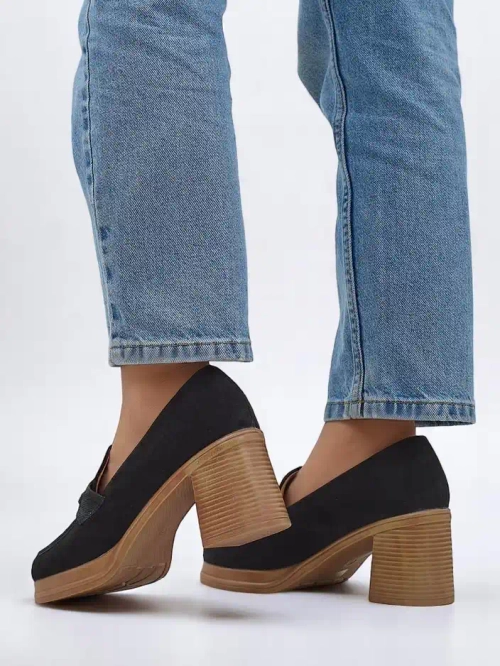 Royalfashion Жіночі лофери на широкому каблуці Apareus