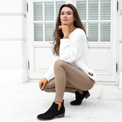 Klasický bílý nadměrný svetr - Oblečení