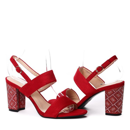 Czerwone sandałki na słupku- Obuwie