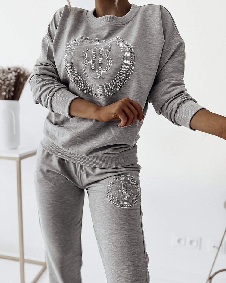 Royalfashion Světle šedý dámský teplákový komplet se zirkony