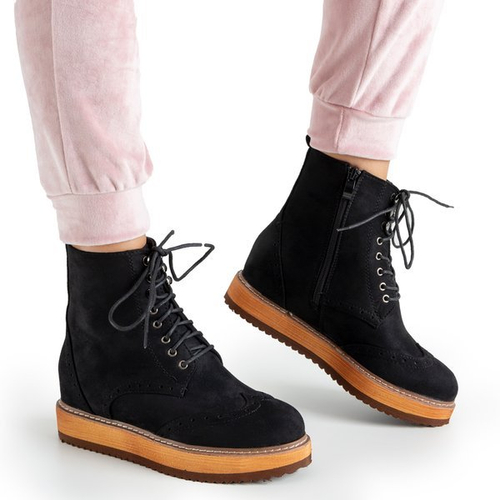 Чорні жіночі черевики на прихованій танкетці Dewenter