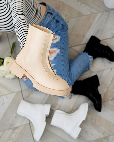 Royalfashion Dámské béžové kozačky Etiuse na plochém podpatku