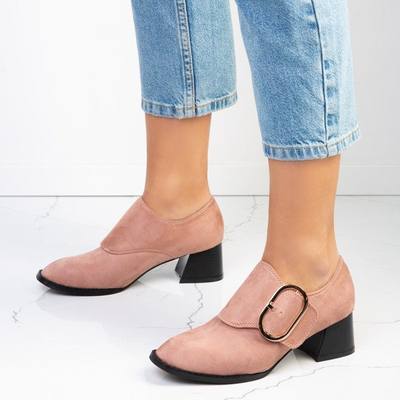 Рожеві туфлі на посту в Вермонті - Взуття 1