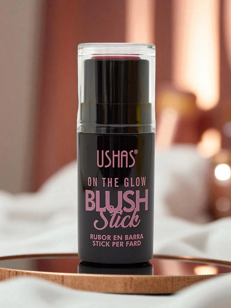 Tvářenka s houbičkovým aplikátorem v odstínu Rose Spirit