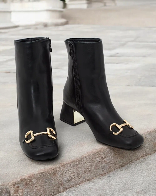 Чоботи для жінок Royalfashion на підборах Розулі