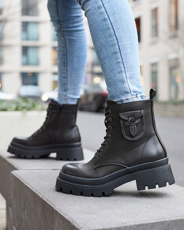 Dámské boty bagger v černé barvě Neroniu - Obuv