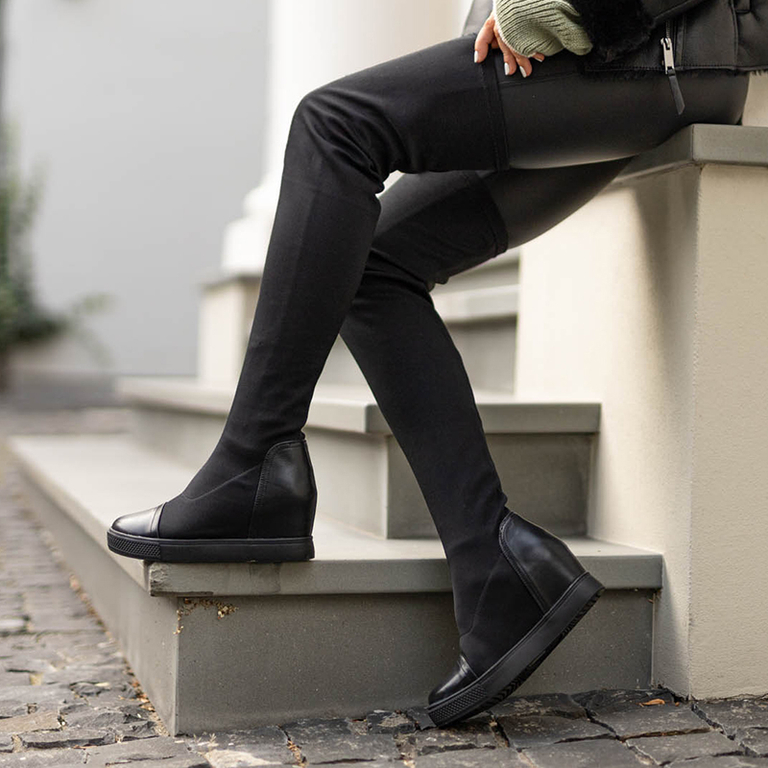 Dámské černé kozačky nad kolena Sada-Boty