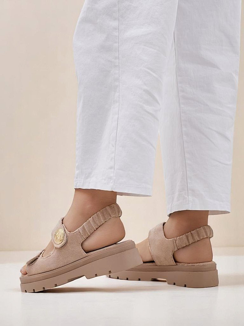 Сандалі жіночі бежеві Royalfashion Callista на платформі із замші