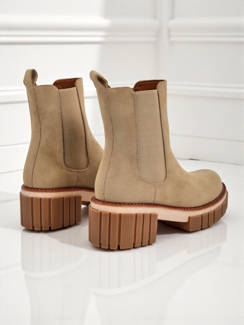 Ботки на підборах з еко нубуку Amber Walk