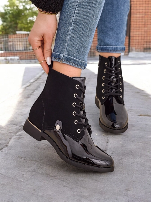 Жіночі ботфорти на шнуруванні Royalfashion Safalle