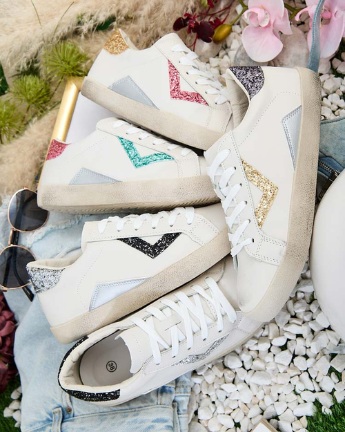 Royalfashion Жіночі спортивні кросівки з прикрасами Ginn