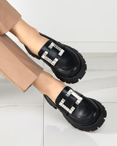 Чорні матові жіночі туфлі зі сріблястою пряжкою Vusito - Взуття