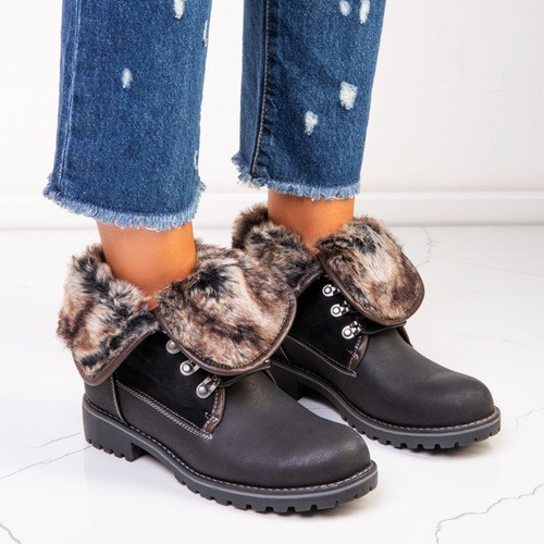 Чорні черевики із закатним валом Briathos - Взуття