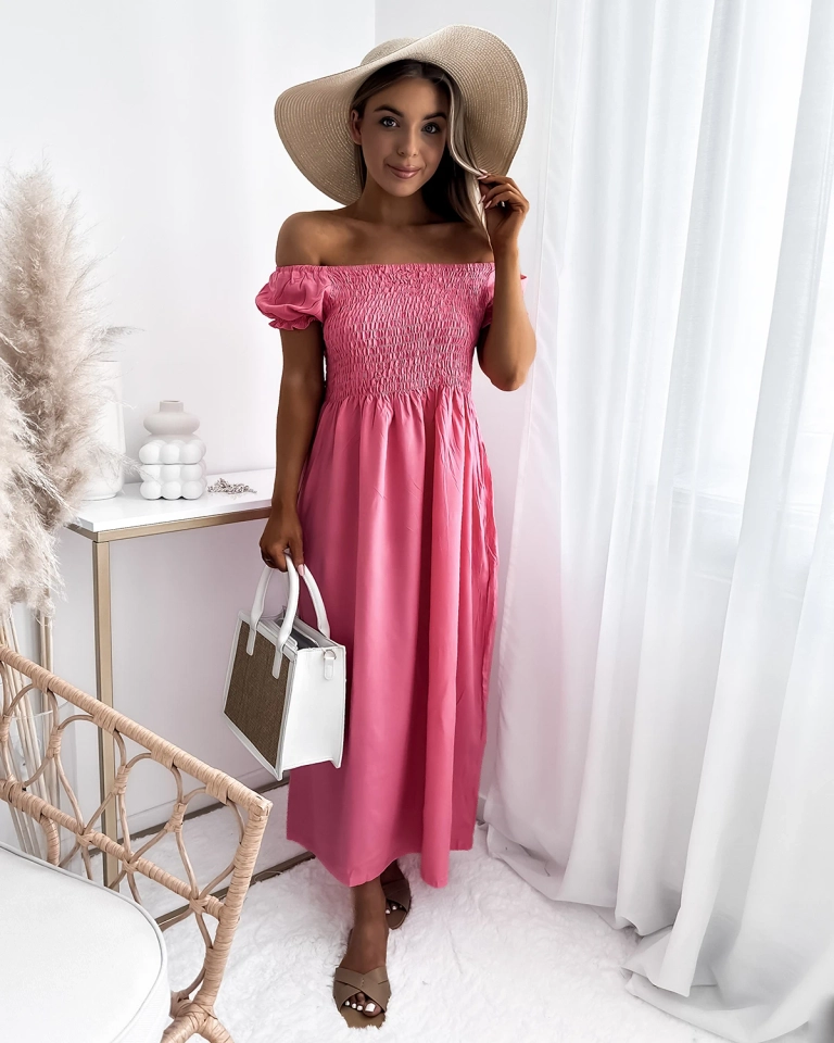 Růžové dlouhé dámské šaty a'la hiszpanka- Oblečení