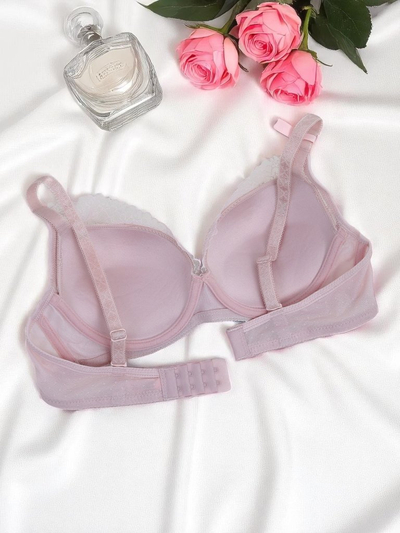 Royalfashion Dámská push-up podprsenka s krajkou Romance Push-Up