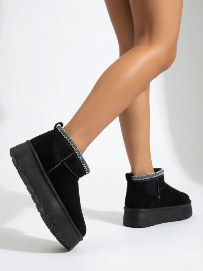 Royalfashion Dámské krátké boty a'la snow boots Xoalla