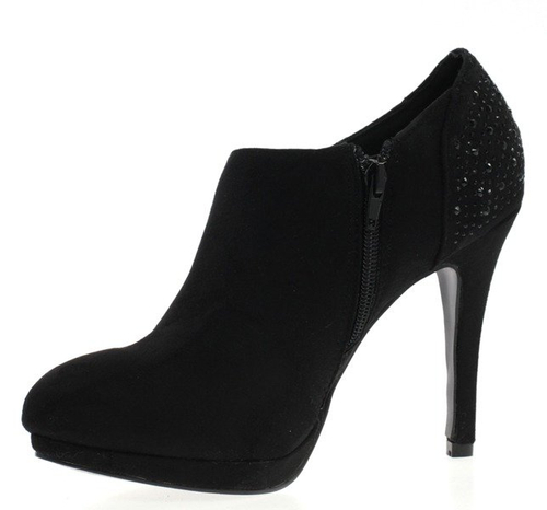 Czarne botki na słupku - Obuwie