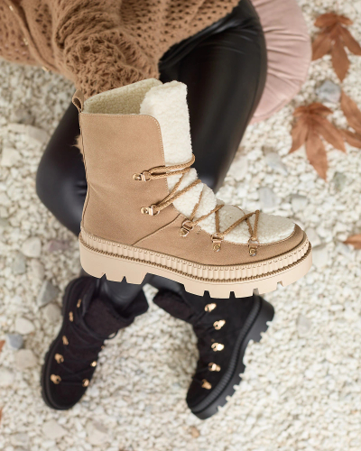 Royalfashion Béžové dámské zateplené traperky s ovčí kůží Lery Walk