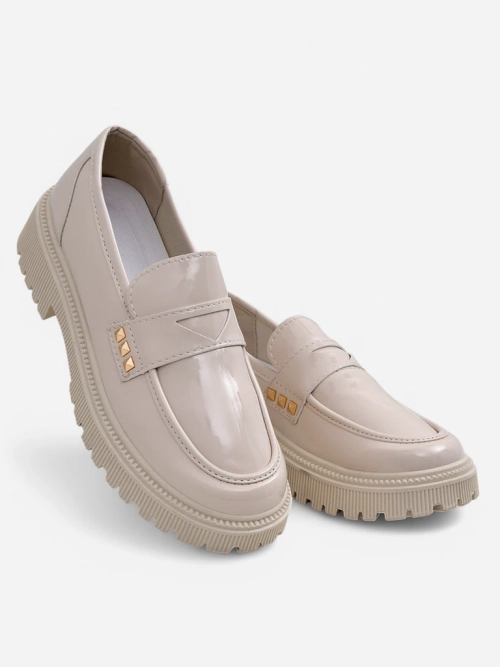 Royalfashion Жіночі лаковані мокасини Dunes