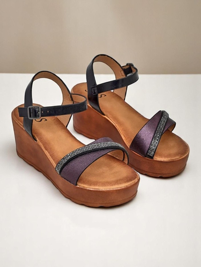 Royalfashion Жіночі босоніжки на танкетці з стразами та блискітками Aurora Glow