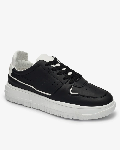 Жіночі спортивні кросівки чорного кольору Hellar - Взуття