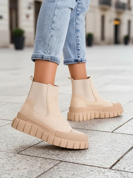 Жіночі чоботи на щиколотці Royalfashion Mietoo