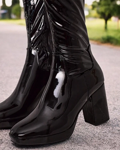 Royalfashion Жіночі лаковані чоботи Gerisi