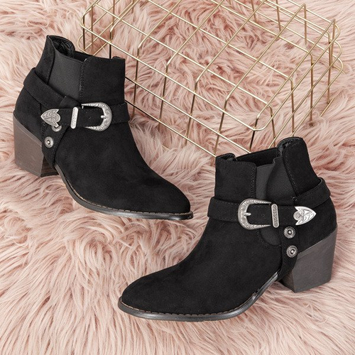 Чорні черевики на невисокому ковбойському чоботі азієни - Взуття