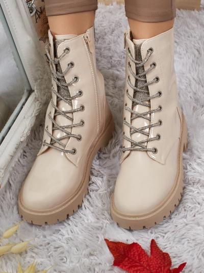 Lakované šněrovací dámské boty na platformě Fjorra