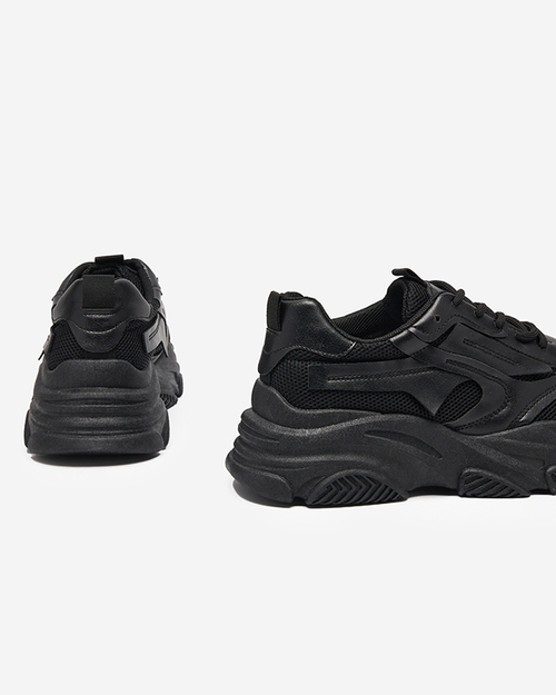 Чорні жіночі кросівки на масивній підошві Okis