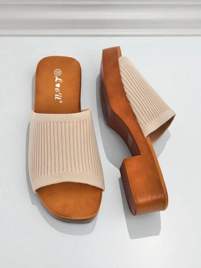 Royalfashion Жіночі шльопанці на низькому підборі Ribbed Grace