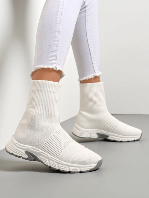 Royalfashion Жіночі високі спортивні кросівки Leriot