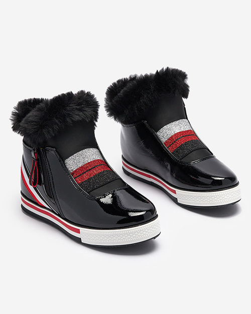 OUTLET Чорні жіночі спортивні черевики на прихованому каблуці з хутром Gomiu- Footwear