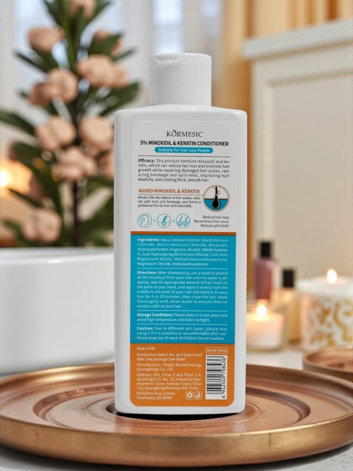Шампунь з Міноксидилом 5% та Кератином- зміцнює, стимулює ріст та обмежує випадіння