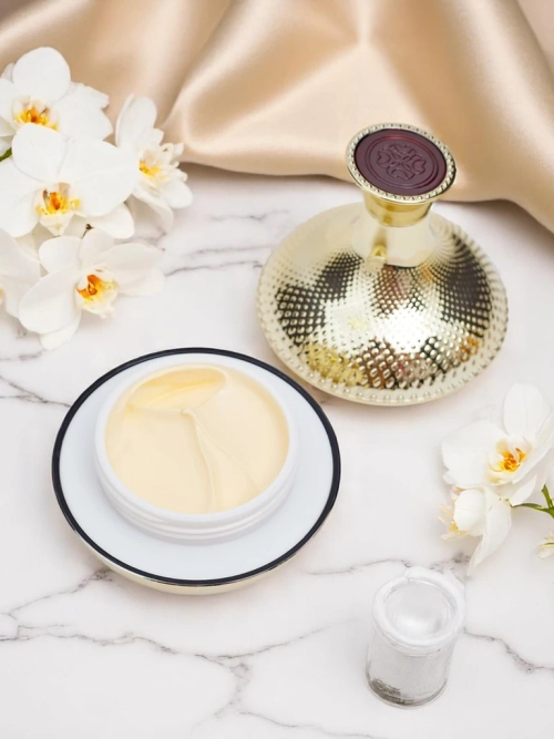 Зміцнюючий крем для обличчя