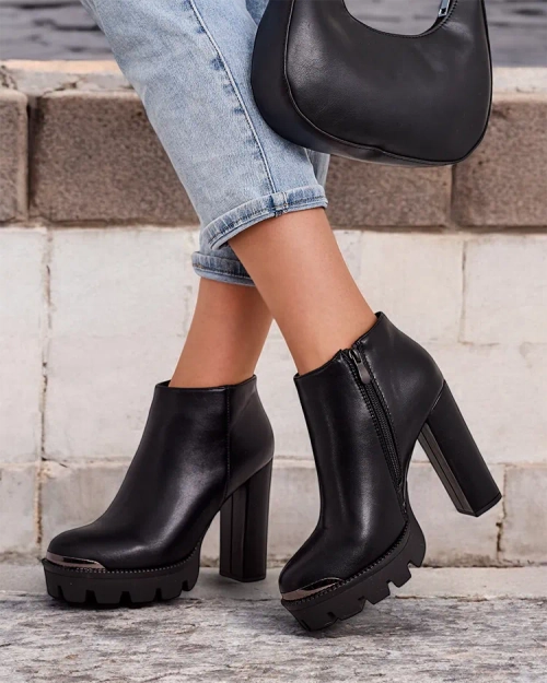 Royalfashion Жіночі черевики на стійці Oveneb