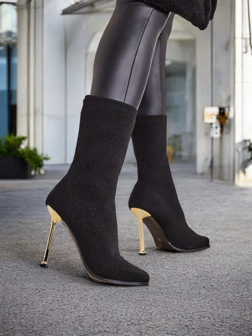 Жіночі чоботи Royalfashion на щиколотці Wezonu