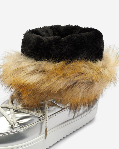 Жіночі сріблясті лаковані чоботи Fursav - Взуття