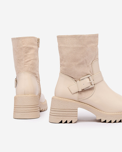 Royalfashion Cream Dámské kozačky Tedica na plochém podpatku