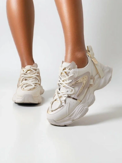 Royalfashion жіночі спортивні кросівки на товстій підошві Quua