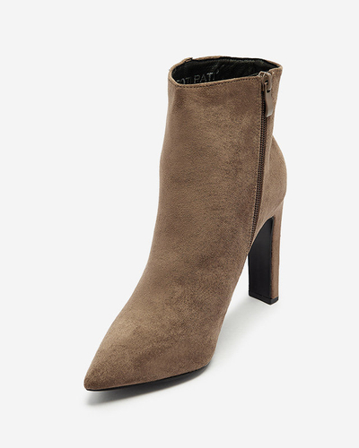 Коричневі жіночі ботильйони на шпильці з пір'ям Cailyy- Footwear