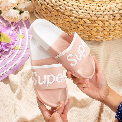 OUTLET Růžové dámské pantofle s nápisem Supera - Obuv