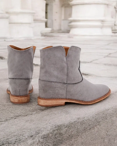 Royalfashion Kowboy-style kotníkové boty na zakryté klíně Bluestone