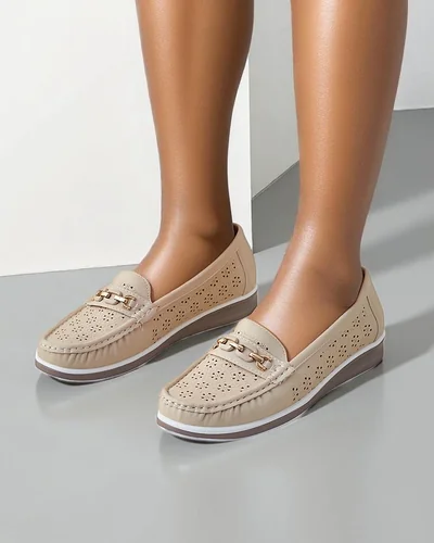 Royalfashion Dámské perforované mokasíny Cerro