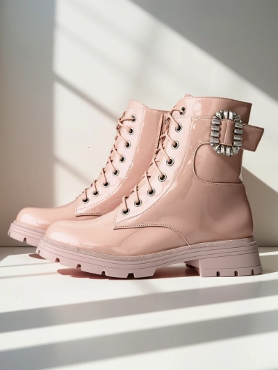 Royalfashion Жіночі чоботи на шнурівці Lacero