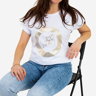 Біла жіноча футболка з золотим принтом PLUS SIZE