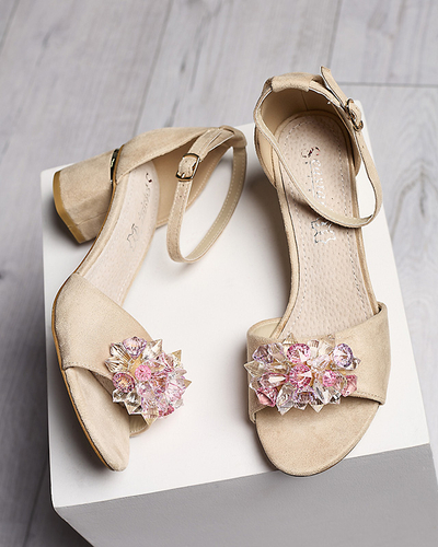 Béžové dámské sandály na podpatku s ozdobnými krystaly Cerosso- Obuv